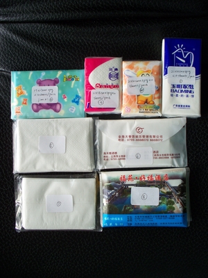 China Recycled Pulp Absorbent  10 sheet 4 ply Paper Handkerchief support Personalised size supplier