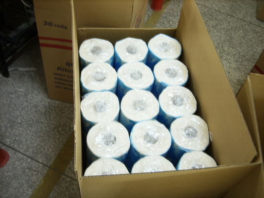 China Strong tensile force 2 ply Kitchen Paper Towel , 30 Rolls / Carton supplier