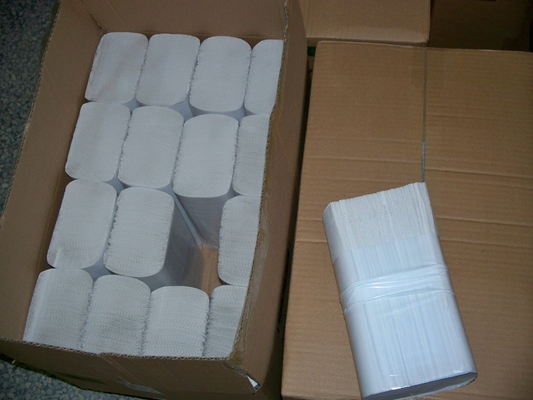 China Recycled Pulp Single Fold Paper Hand Towels support Dot &amp; New embossing supplier