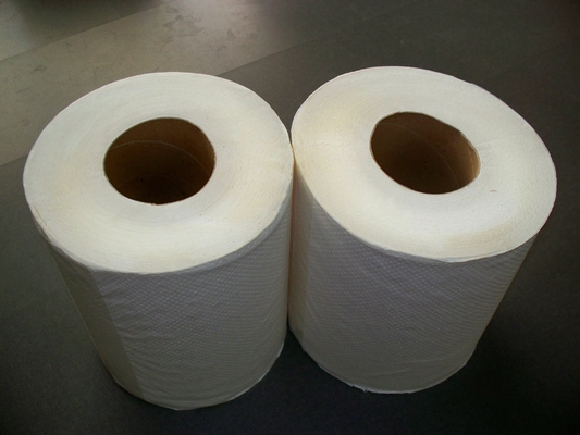 China Absorbent Central Pull Paper Hand Towels Tissue Roll Recycle Pulp 40gsm 1 Ply supplier