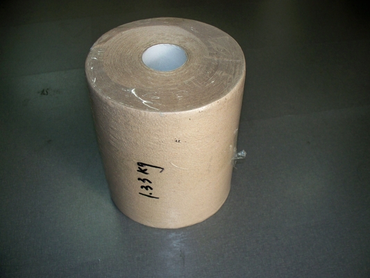 China Eco Friendly Recycled Pulp Central Feed Paper Towels Roll 40gsm 1 Ply supplier